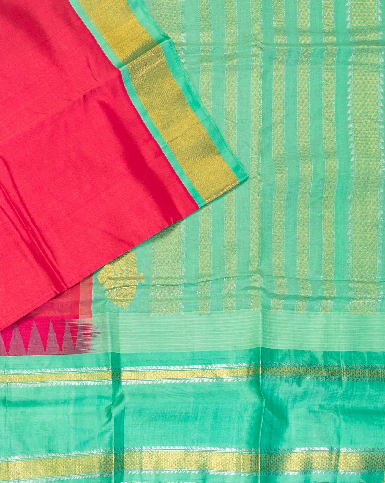 Jazzberry Kanchipuram Saree - swayamvara silks
