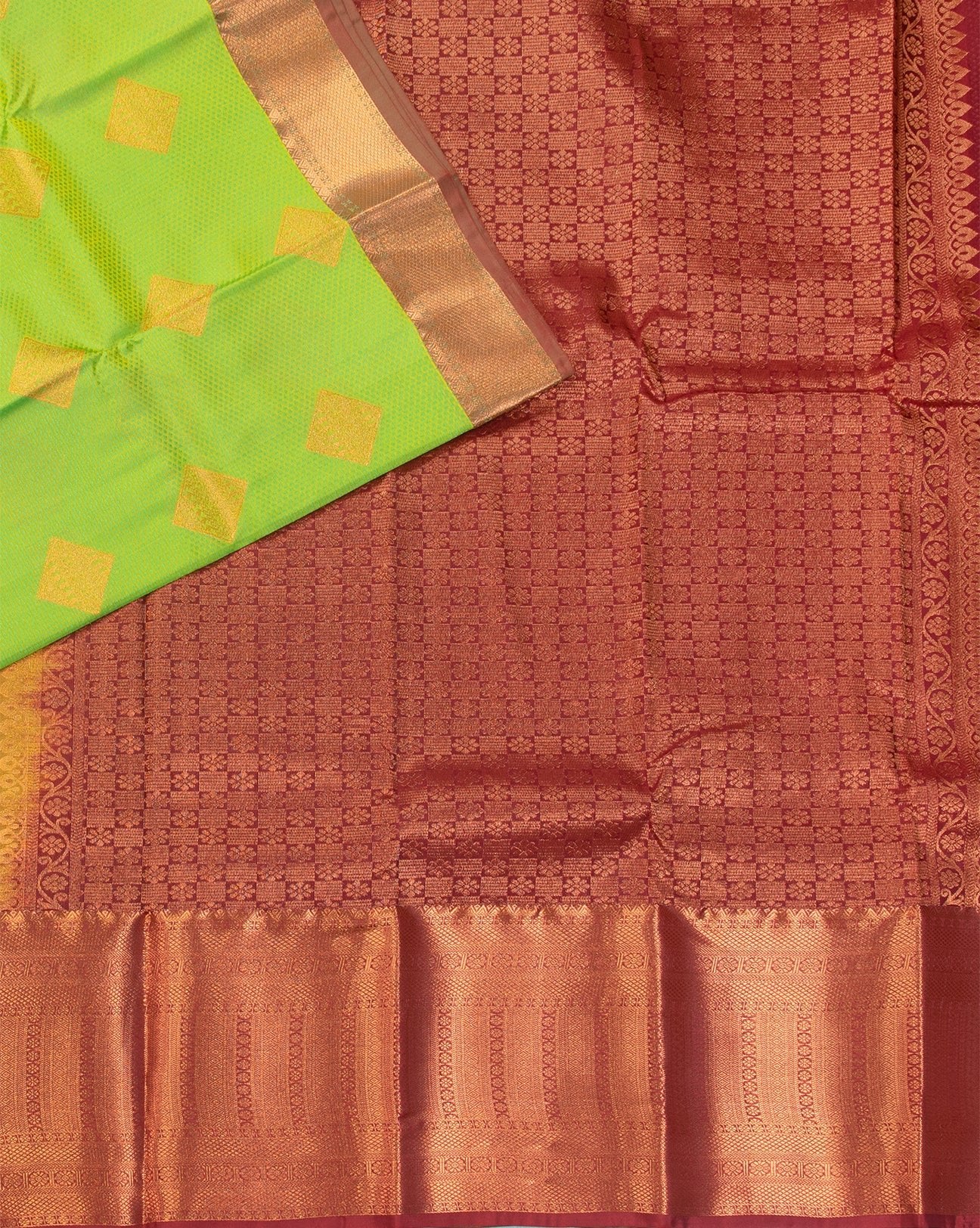 Parrot Green Kanchipuram Silk Saree - swayamvara silks