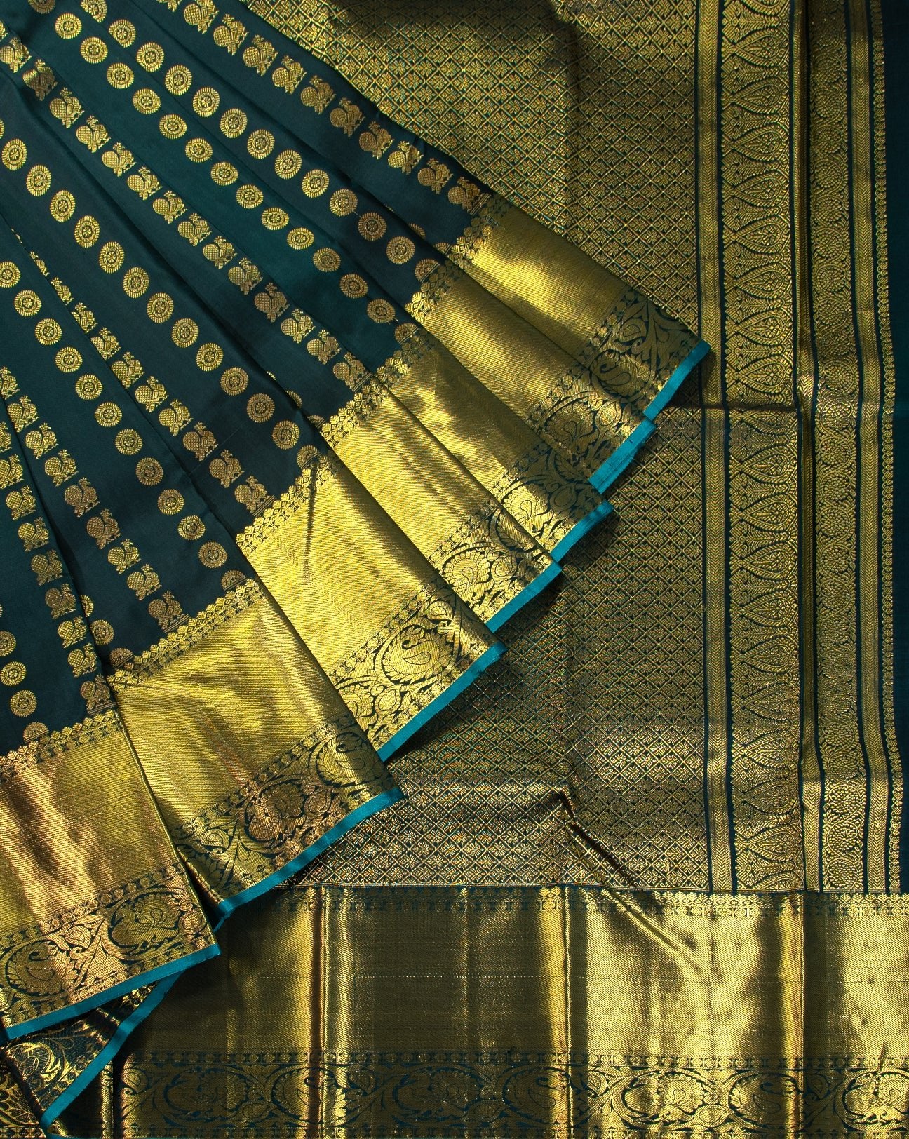 Bottle Green Kanchipuram Saree - swayamvara silks